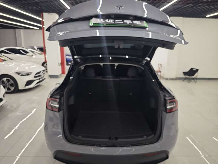 Фото 9 - Tesla Model Y