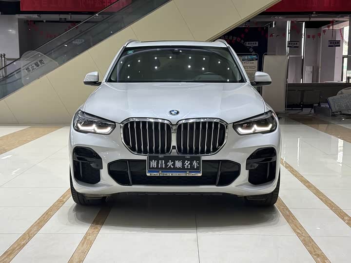 Фото 2 - BMW X5