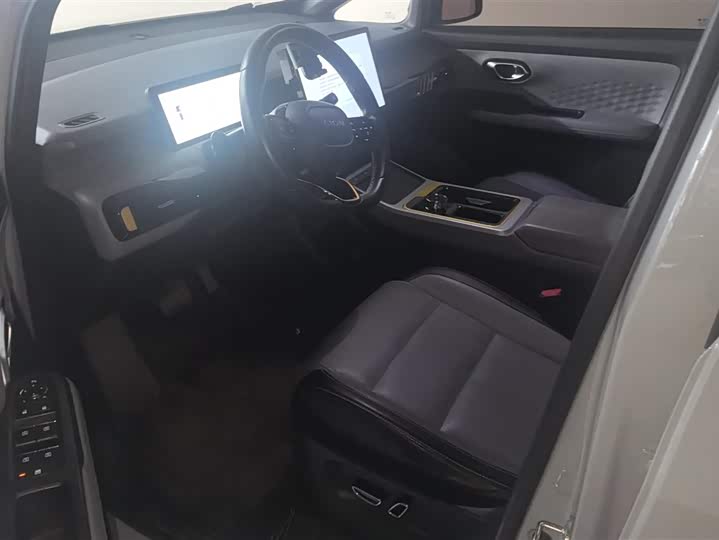 Фото 9 - GAC Aion Y