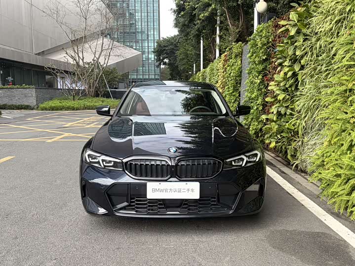 Фото 2 - BMW 3 Series