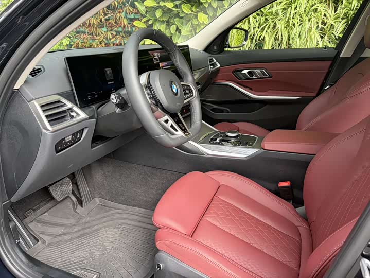 Фото 8 - BMW 3 Series