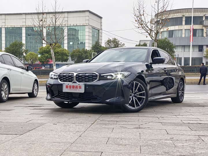 Фото 1 - BMW 3 Series