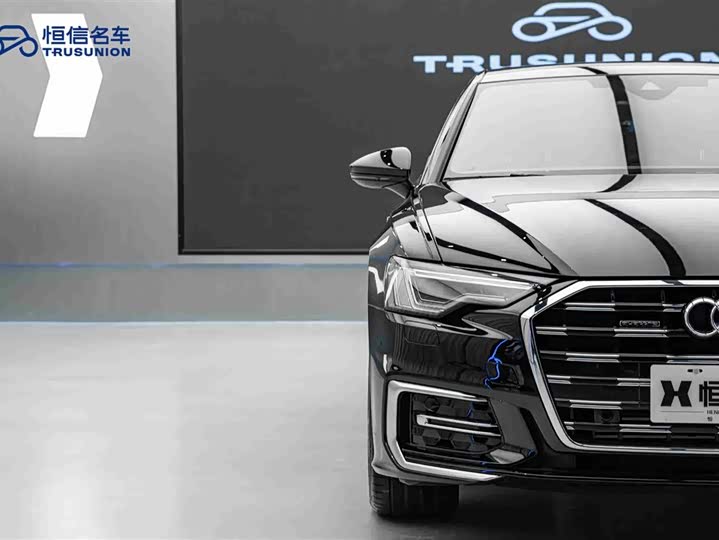 Фото 8 - Audi A6L