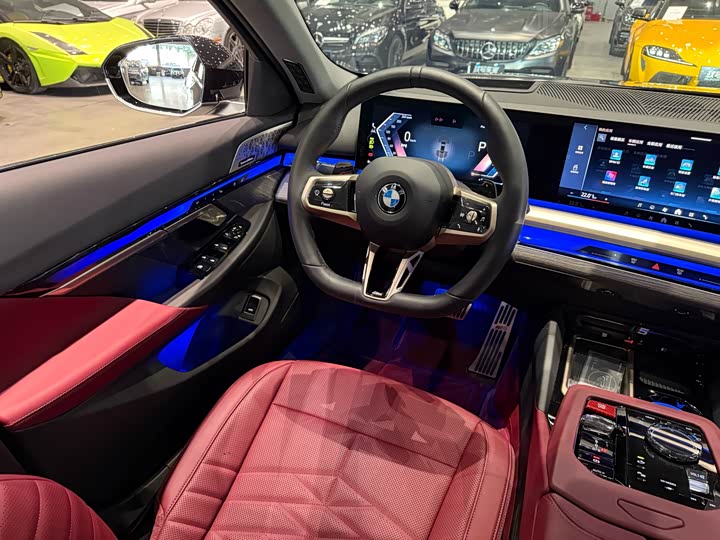 Фото 8 - BMW 5 Series