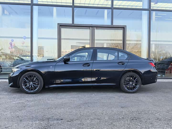 Фото 3 - BMW 3 Series