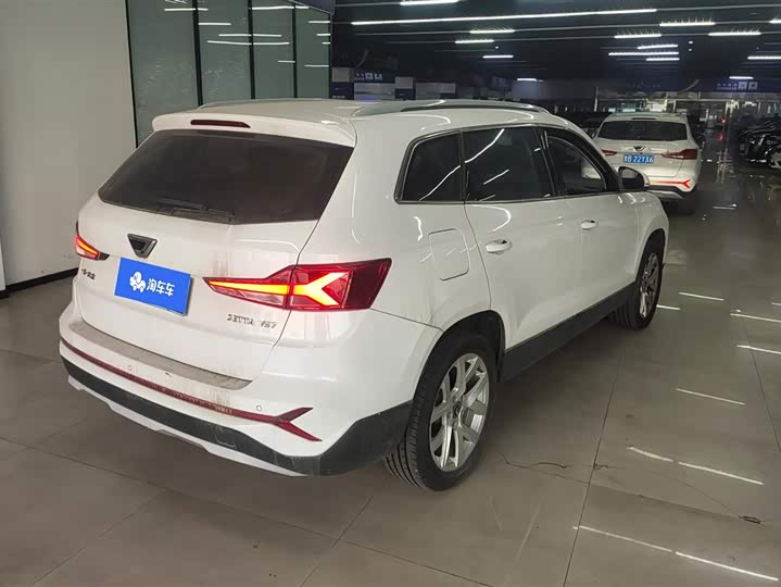 Фото 3 - Jetta VS7