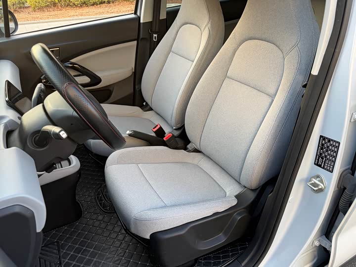 Фото 7 - Leapmotor T03