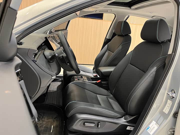 Фото 9 - Honda e:NP2