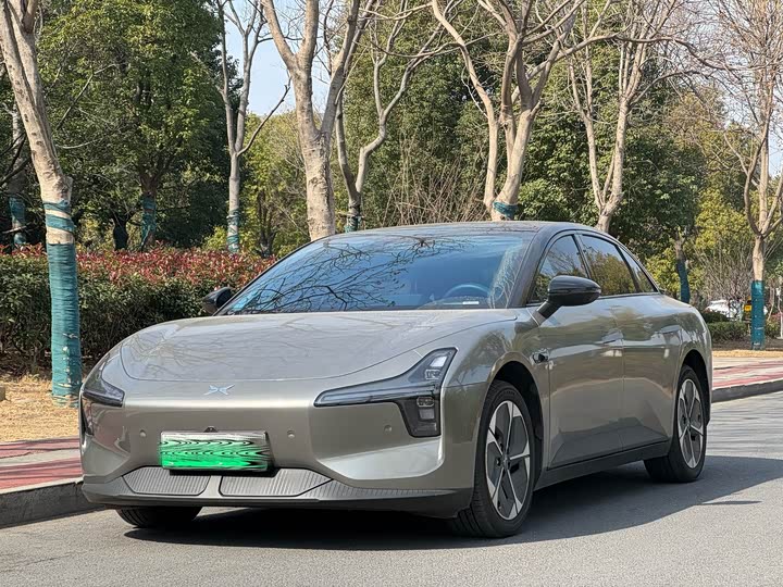 Фото 1 - XPeng Mona M03