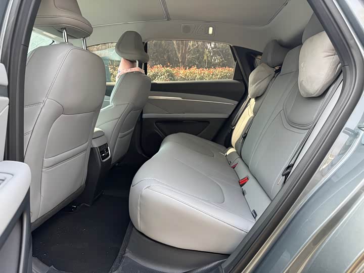 Фото 9 - XPeng Mona M03