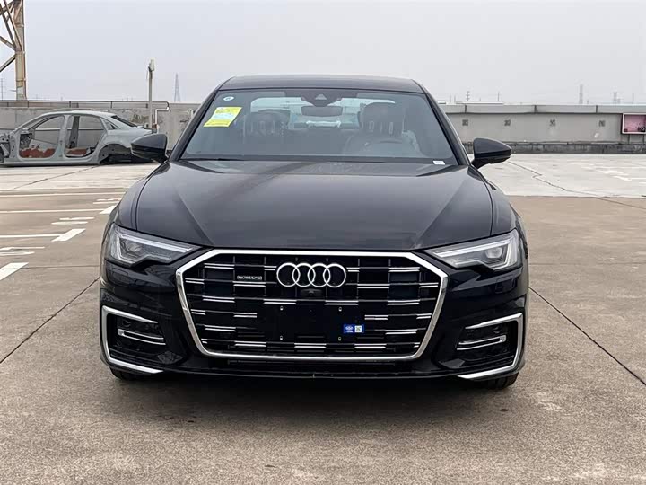 Фото 2 - Audi A6L