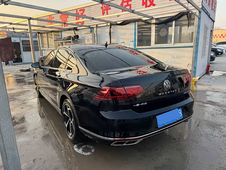 Фото 4 - Volkswagen Magotan