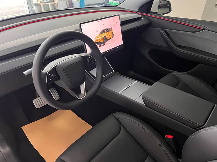Фото 4 - Tesla Model Y