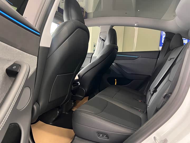 Фото 6 - Tesla Model Y