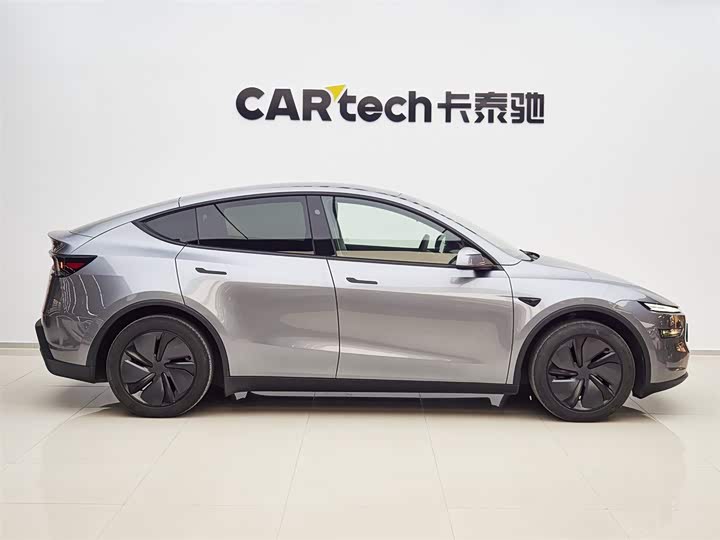 Фото 7 - Tesla Model Y