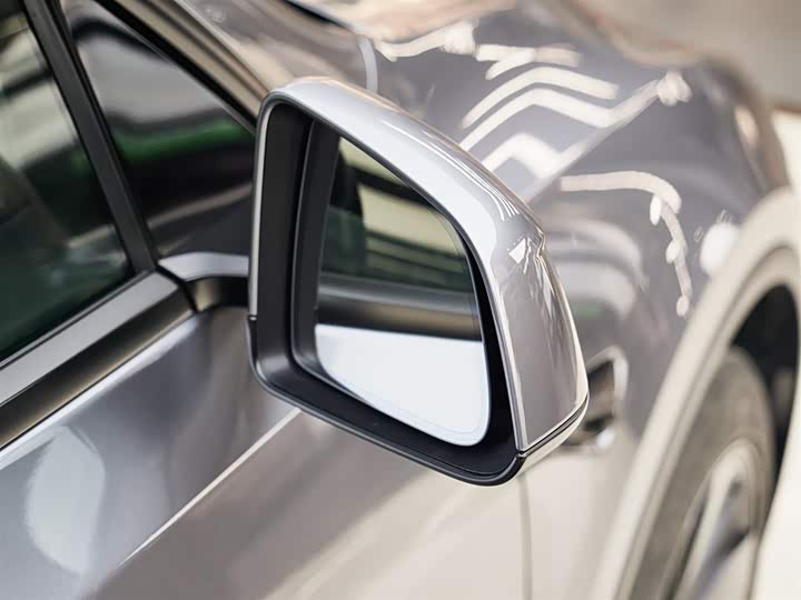 Фото 9 - Tesla Model Y