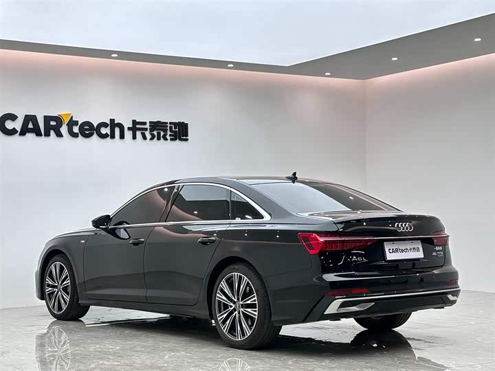 Фото 3 - Audi A6L