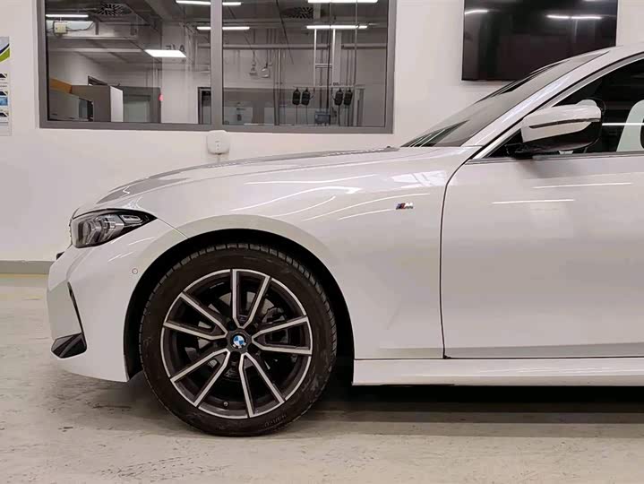 Фото 7 - BMW 3 Series