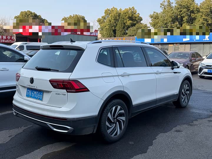Фото 4 - Volkswagen Tiguan L Pro