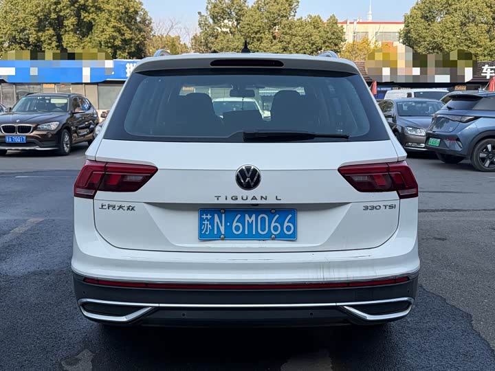 Фото 5 - Volkswagen Tiguan L Pro