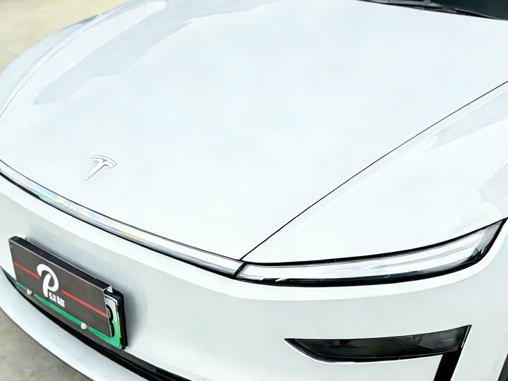 Фото 8 - Tesla Model Y