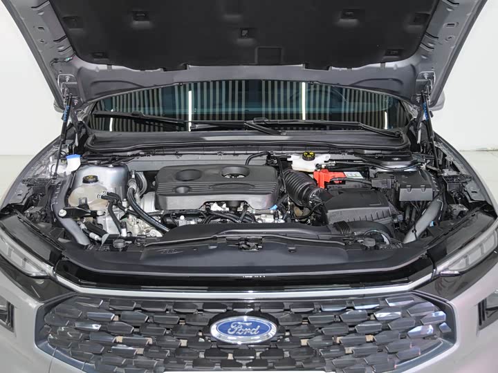 Фото 9 - Ford Mondeo