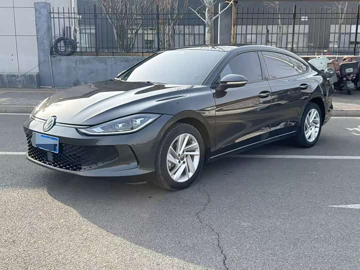 Фото 2 - Volkswagen Lamando L