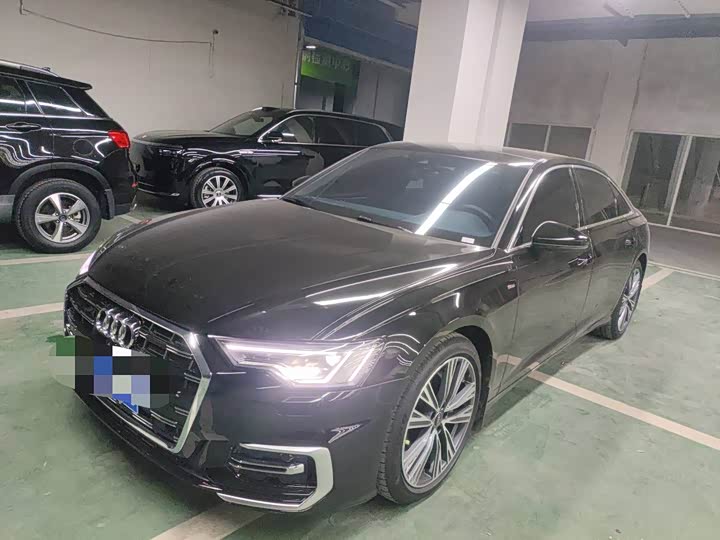 Фото 1 - Audi A6L