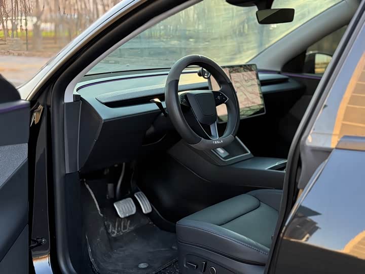 Фото 4 - Tesla Model Y