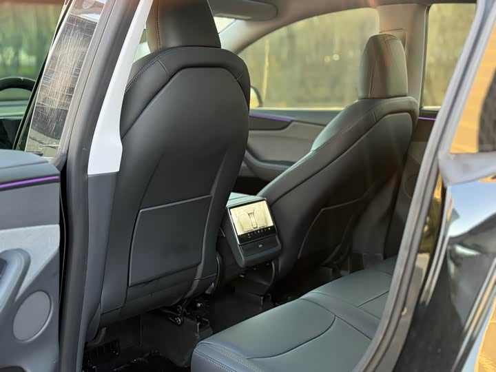 Фото 5 - Tesla Model Y