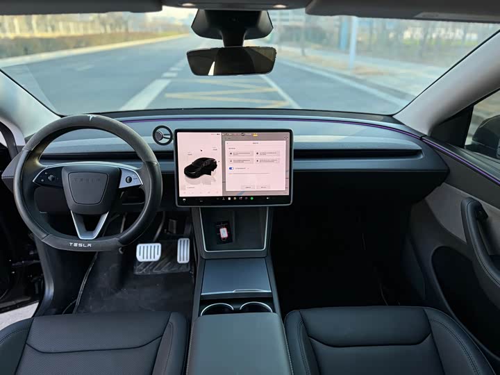 Фото 6 - Tesla Model Y