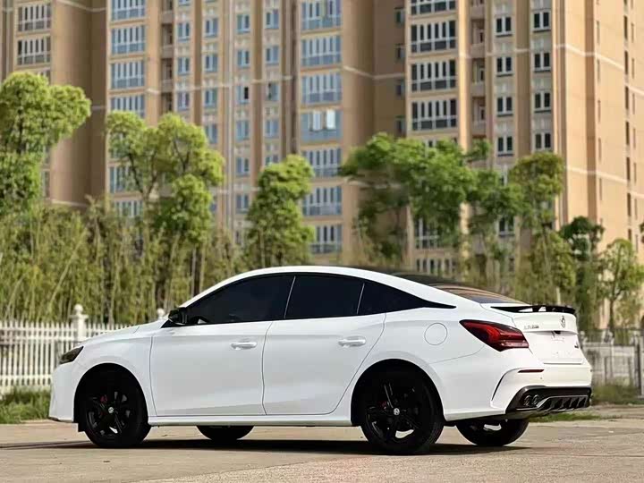 Фото 7 - MG Motor 5 Scorpio