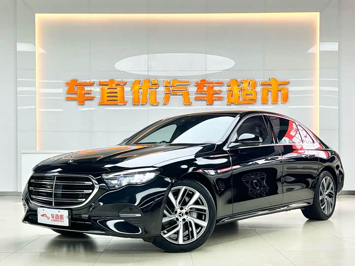 Фото 1 - Mercedes-Benz E-Class