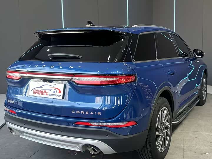 Фото 6 - Lincoln Corsair