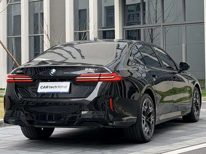 Фото 4 - BMW 5 Series