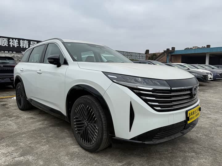 Фото 3 - Nissan Pathfinder