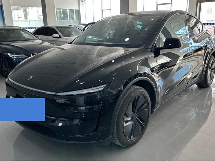 Фото 2 - Tesla Model Y