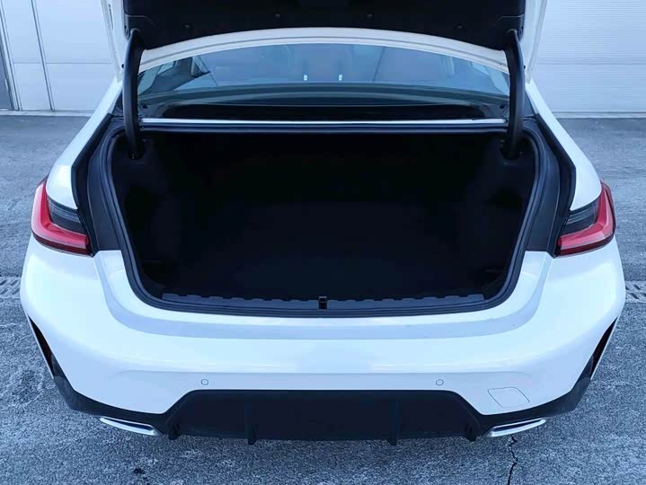 Фото 5 - BMW 3 Series