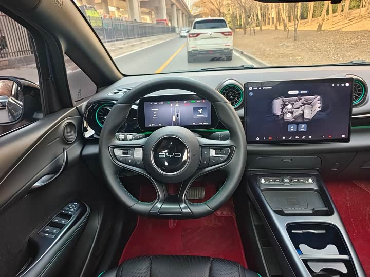 Фото 9 - BYD Dolphin