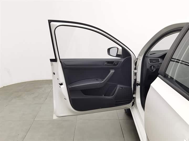 Фото 8 - Volkswagen Santana