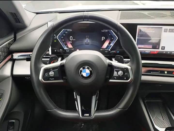 Фото 4 - BMW 5 Series