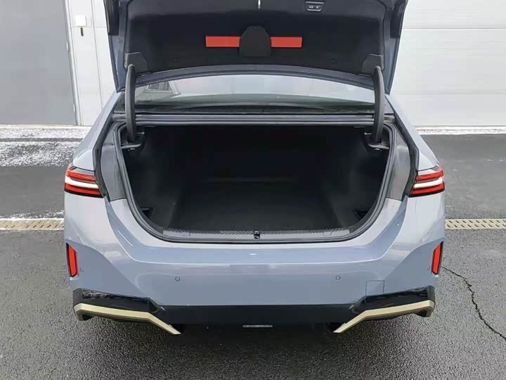 Фото 7 - BMW 5 Series