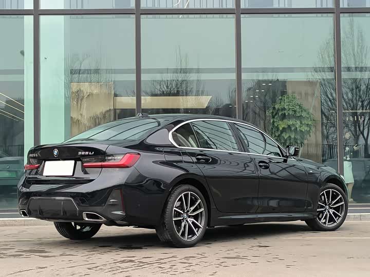 Фото 5 - BMW 3 Series