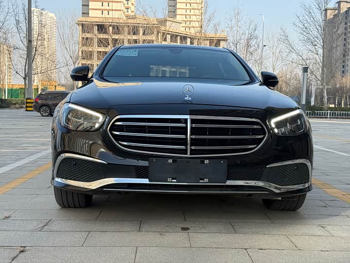 Фото 2 - Mercedes-Benz E-Class Hybrid