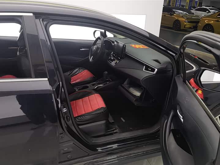 Фото 8 - Toyota Allion