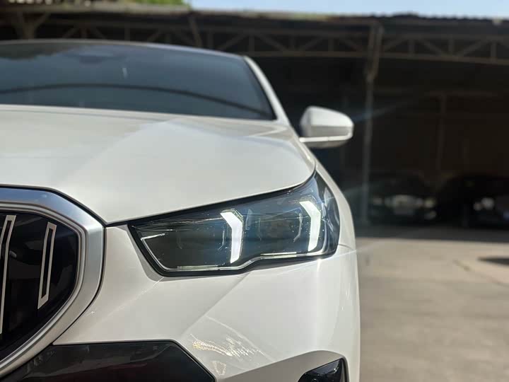 Фото 4 - BMW 5 Series