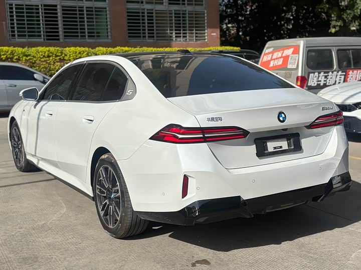 Фото 7 - BMW 5 Series