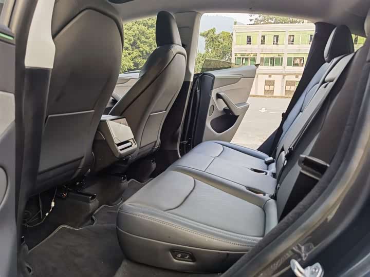 Фото 7 - Tesla Model Y