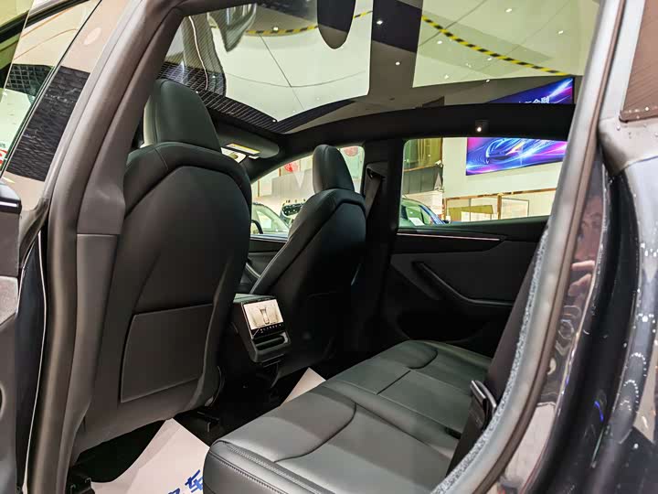 Фото 5 - Tesla Model Y