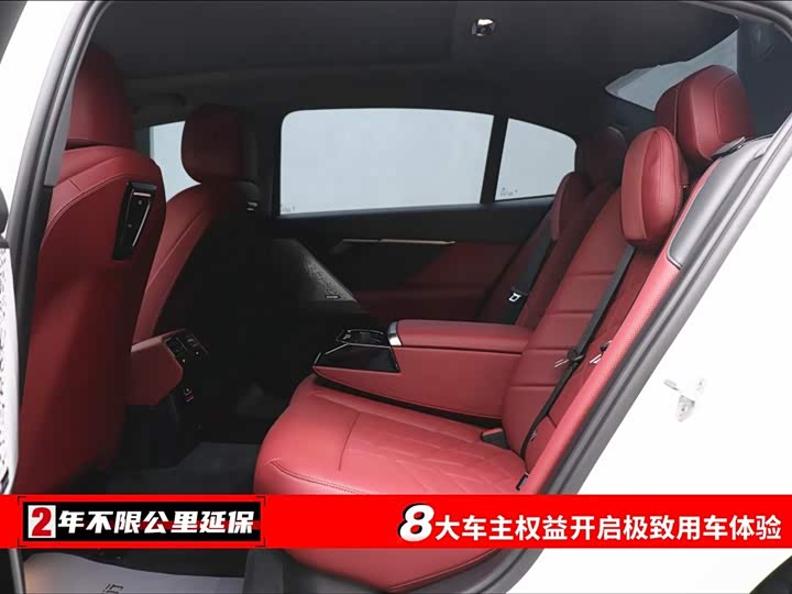 Фото 6 - BMW 5 Series